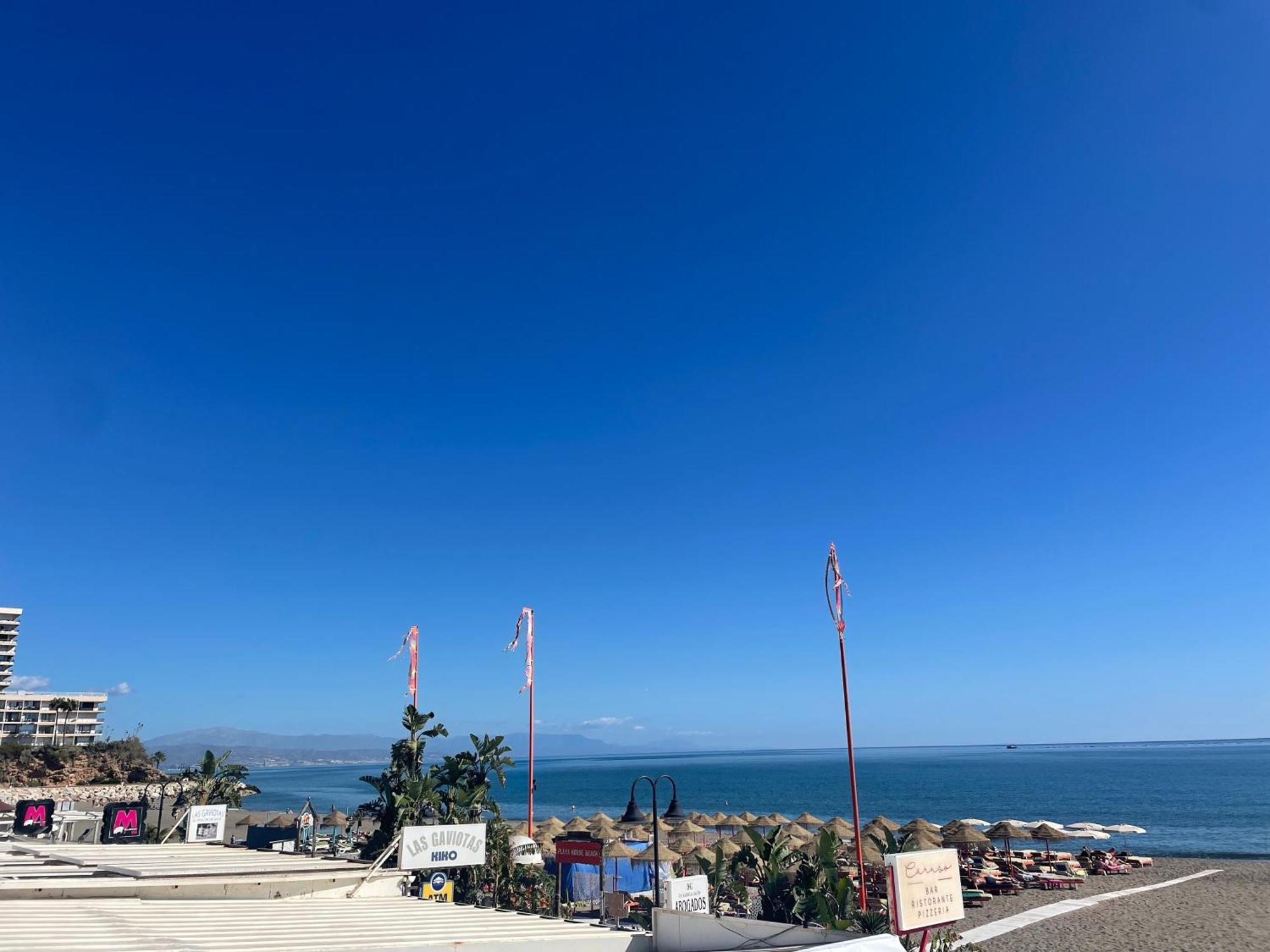 Apartamento Calma Carihuela Beach - 10 Metros De La Playa Торремолінос Екстер'єр фото
