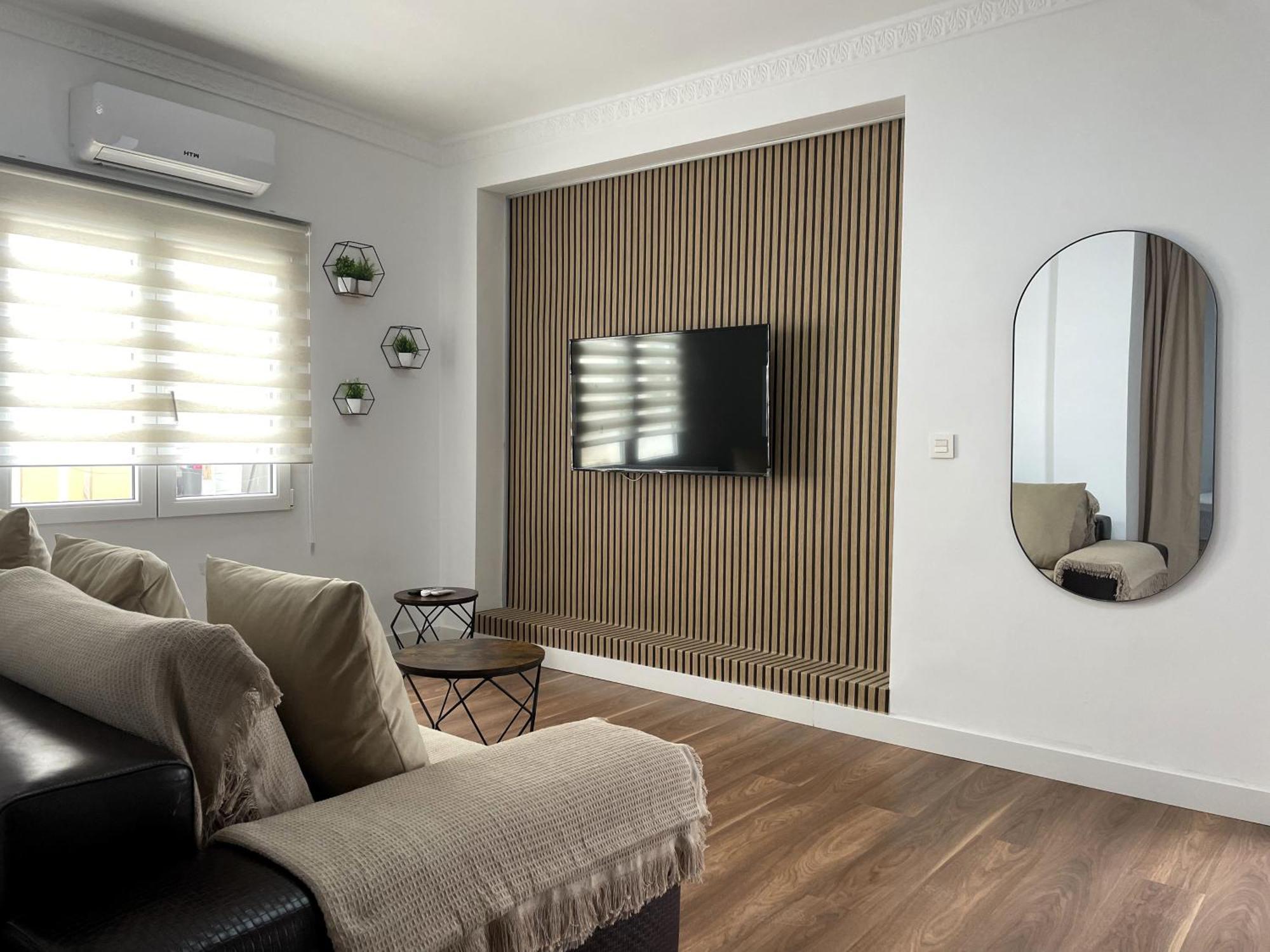 Apartamento Calma Carihuela Beach - 10 Metros De La Playa Торремолінос Екстер'єр фото