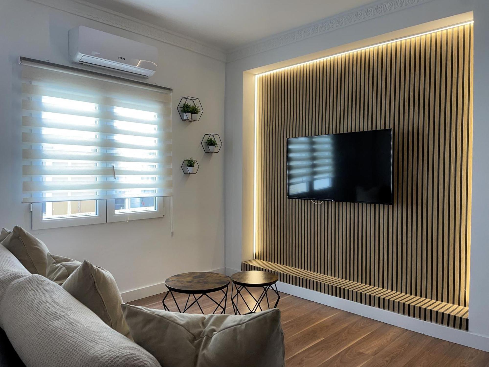 Apartamento Calma Carihuela Beach - 10 Metros De La Playa Торремолінос Екстер'єр фото